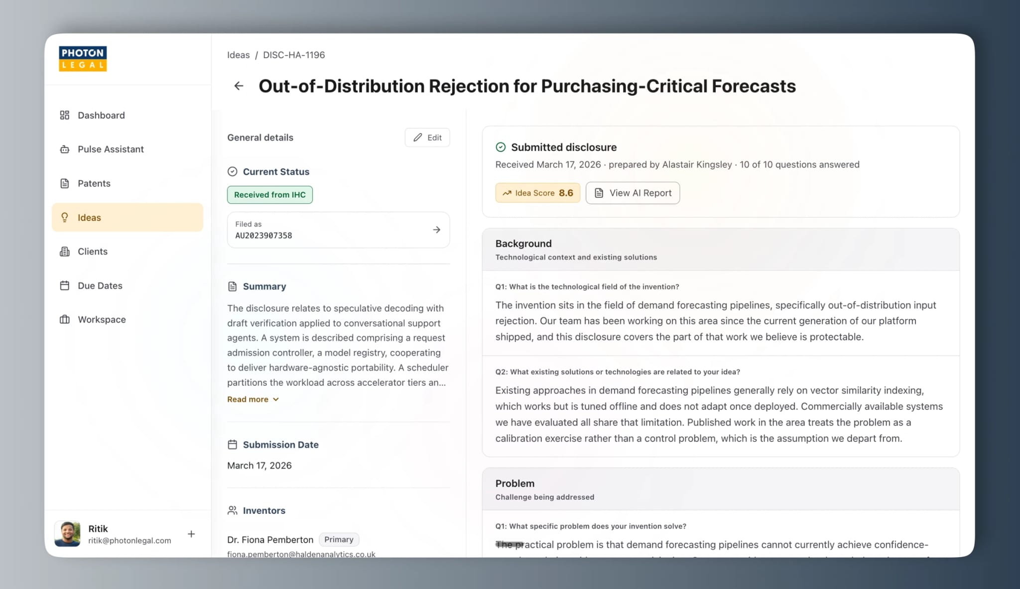 Photon Legal: a submitted disclosure with its status, summary, inventors and the AI-scored background.